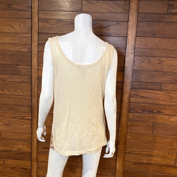 Banana Republic Sparkling Sequin Tank Top in Rose Gold - Picture 3 of 4